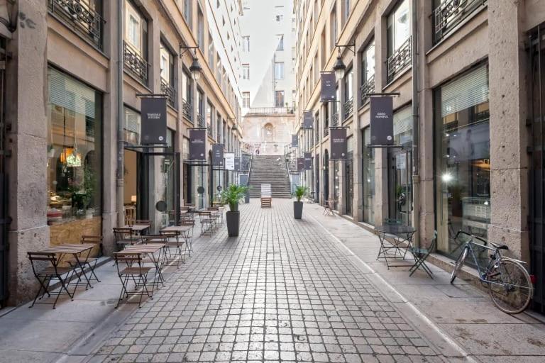 Guestready - Superbe Maison De Ville Duplex Lyon Eksteriør bilde